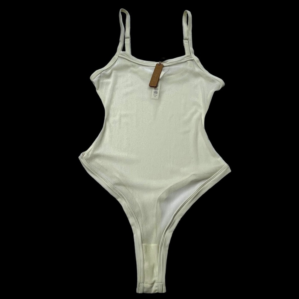 SKIMS Summer Mesh Strappy Cami Bodysuit Bone Medium - Picture 2 of 12